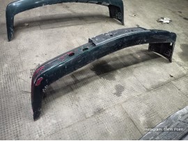 Бампер передній е34 зелений