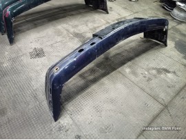 Бампер передній е34 синій