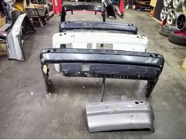 Бампер задній е34 під ремонт