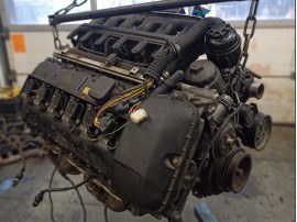 Двигун M52B25 tu