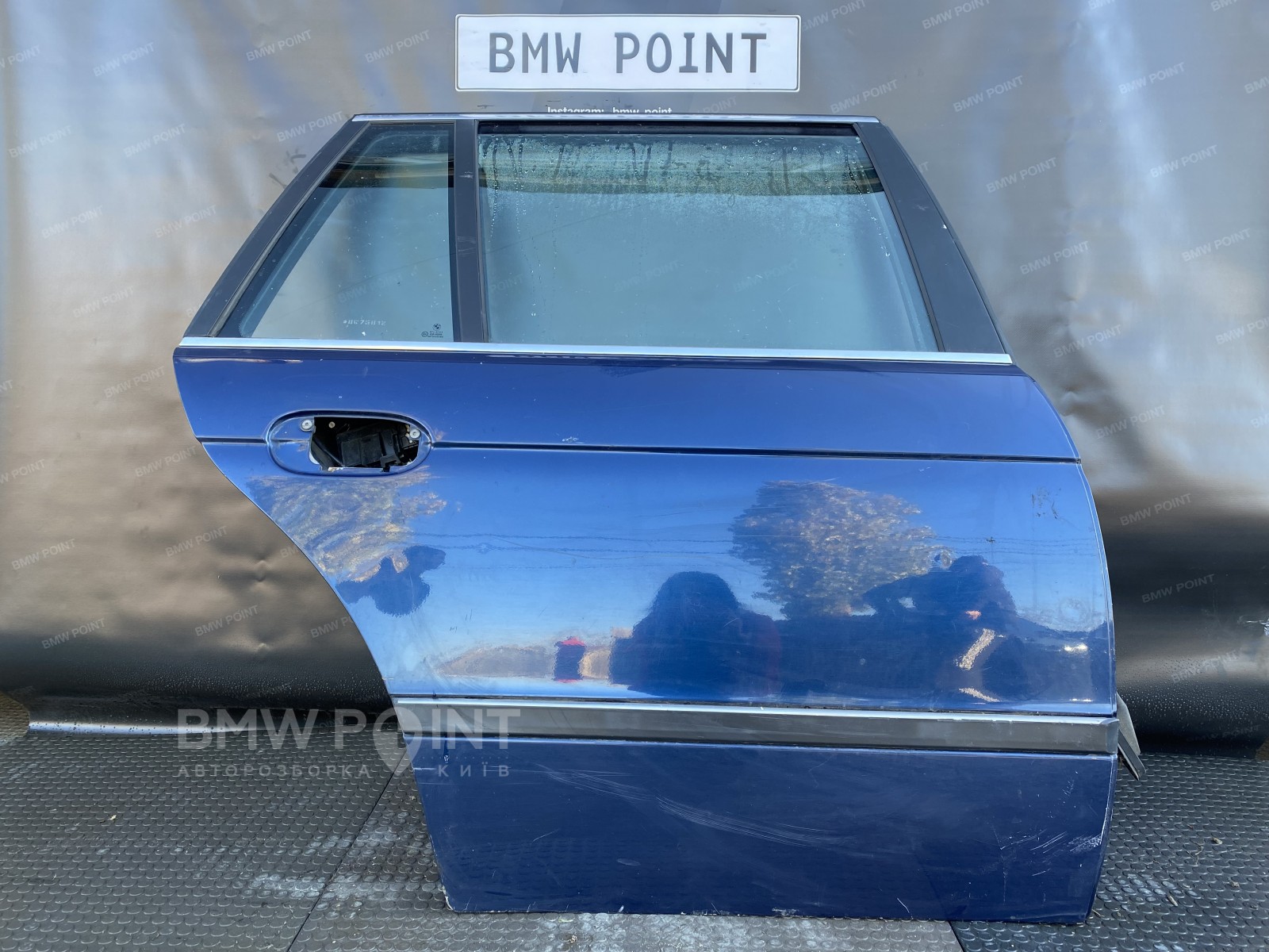 Двері BMW E39  задня права турінг