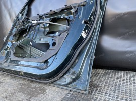 Двері BMW E46 передня права турінг 