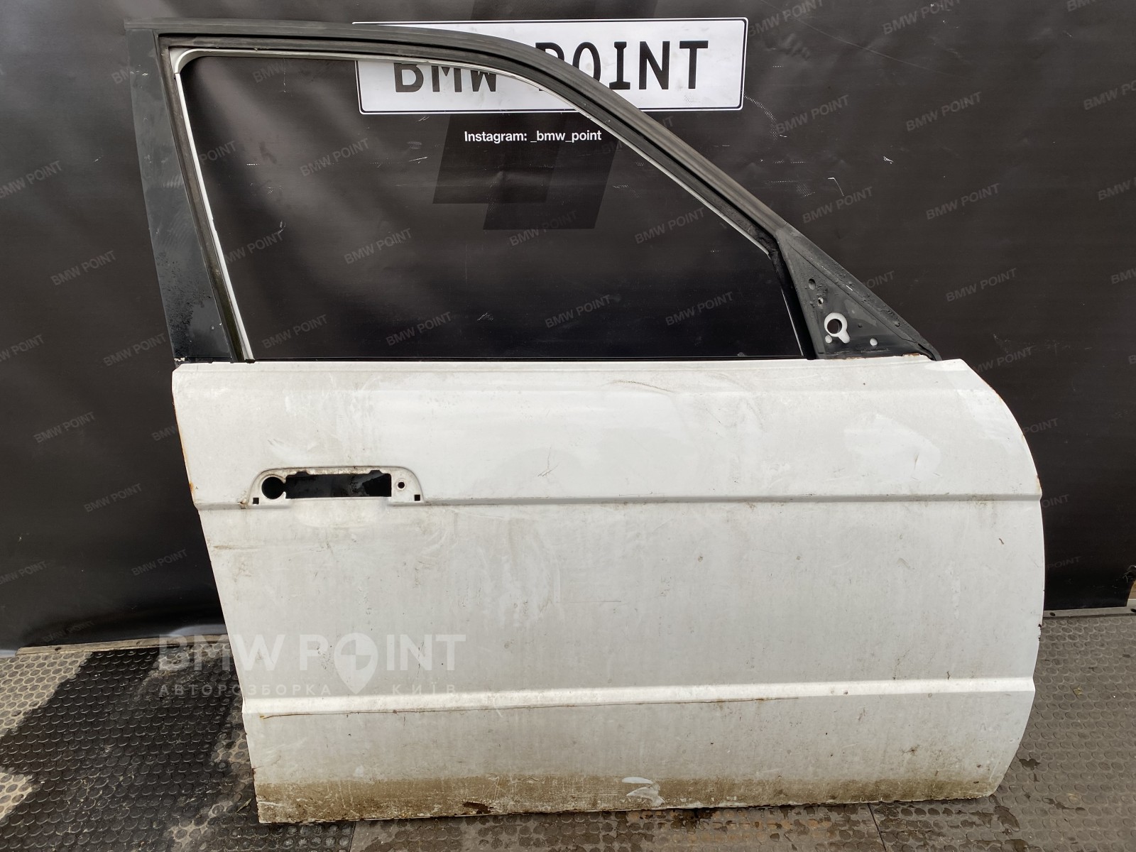 Двері BMW E34 передня права дорестайл
