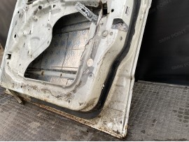 Двері BMW E34 передня права дорестайл