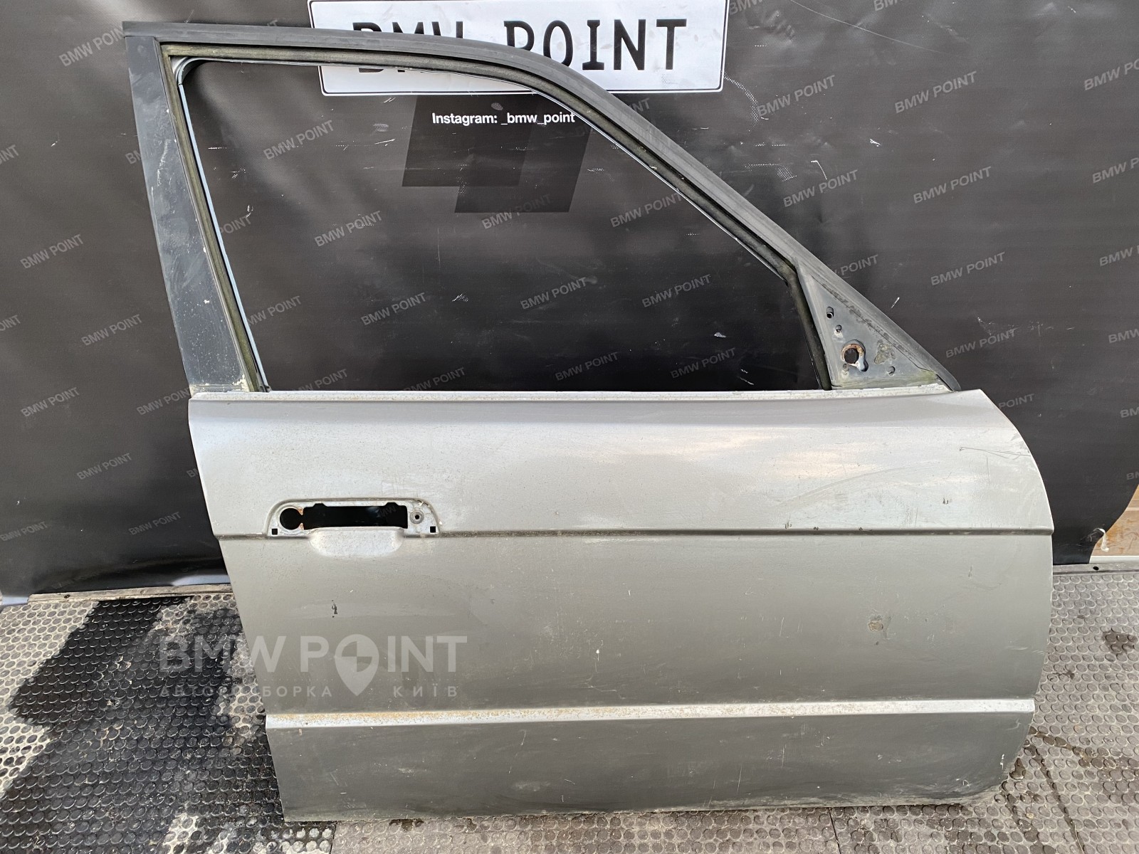 Двері BMW E34 передня права дорестайл