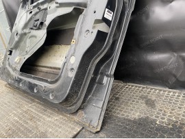 Двері BMW E34 передня права дорестайл