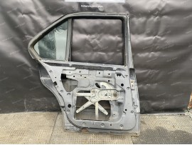 Двері BMW E34 задня ліва седан рестайл