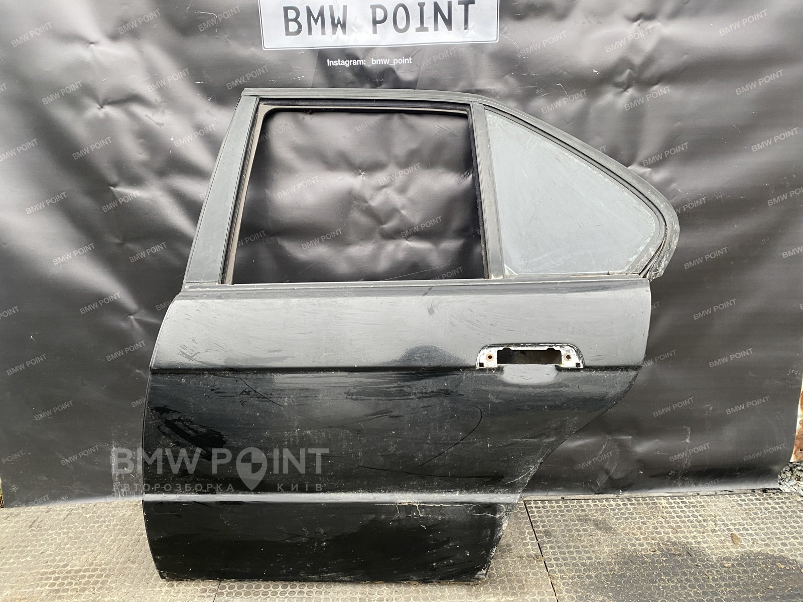 Двері BMW E34 задня ліва седан дорестайл