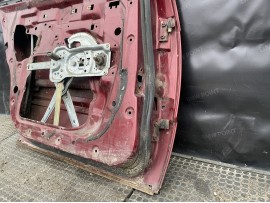 Двері BMW E34 задня ліва седан рестайл