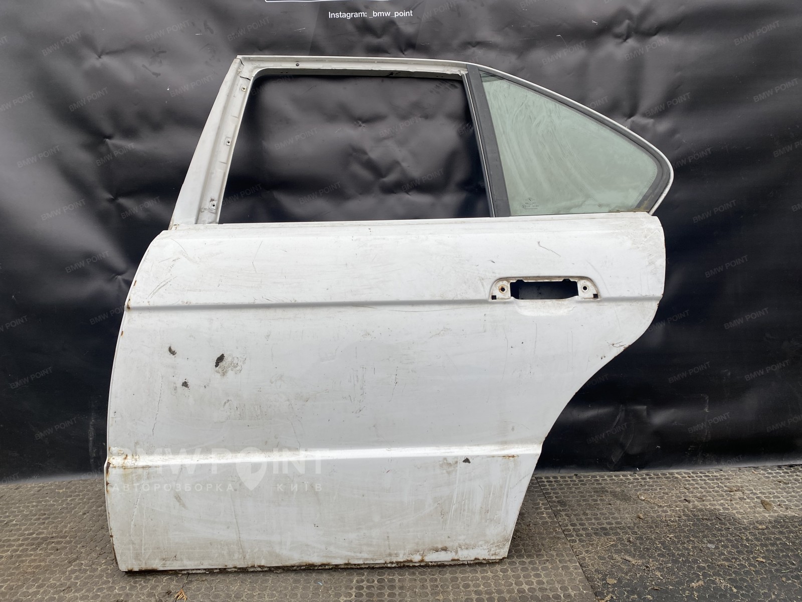 Двері BMW E34 задня ліва седан рестайл