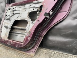 Двері BMW E34 задня права седан рестайл