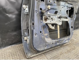 Двері BMW E34 задня права седан дорестайл