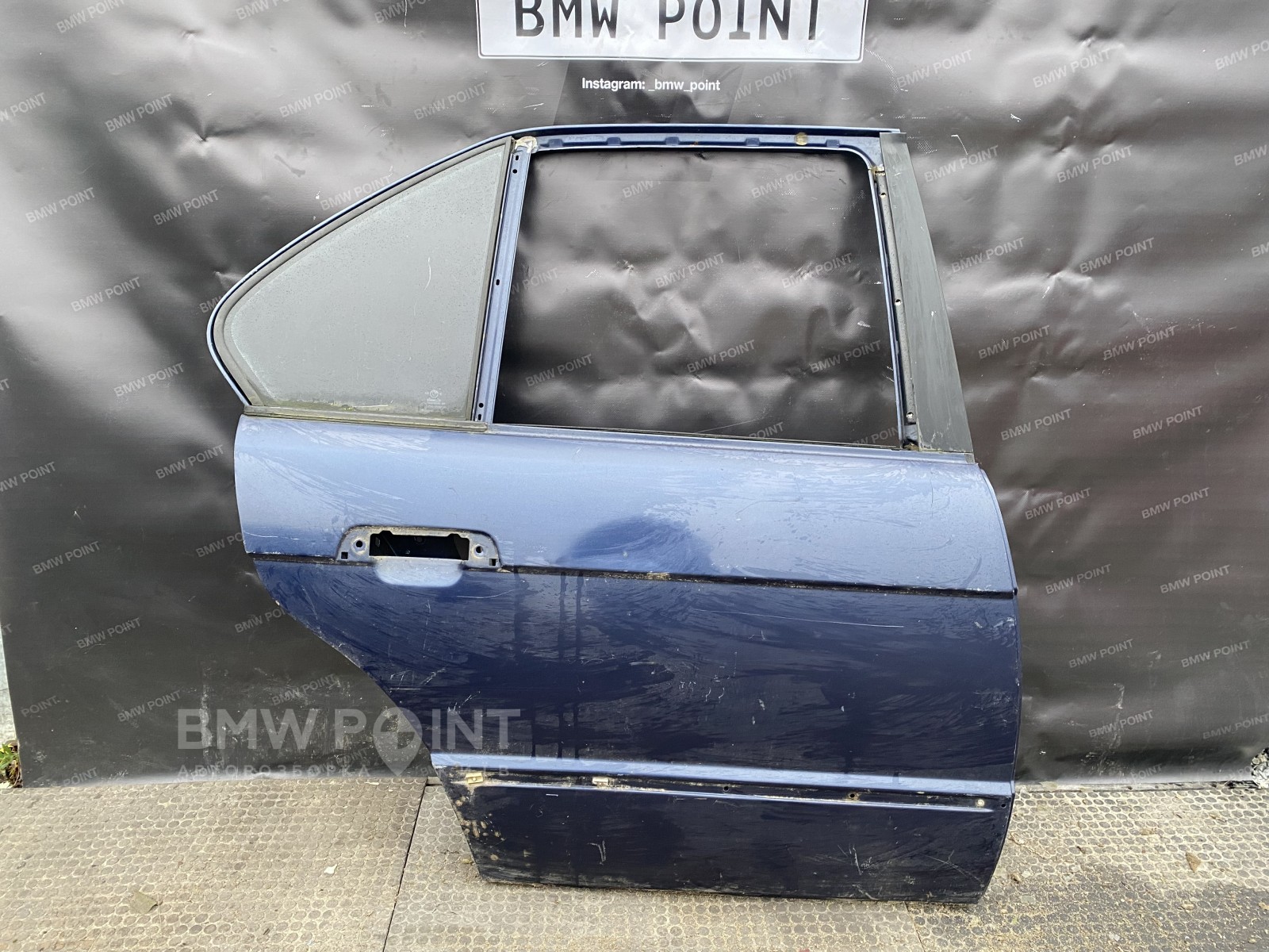 Двері BMW E34 задня права седан дорестайл