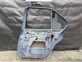 Двері BMW E34 задня права седан дорестайл