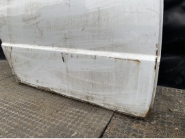 Двері BMW E34 задня права седан дорестайл