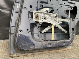 Двері BMW E34 задня права седан рестайл