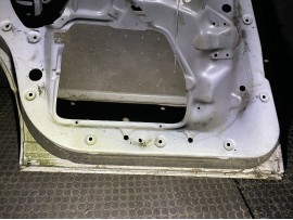 Двері BMW E34 задня ліва седан дорестайл