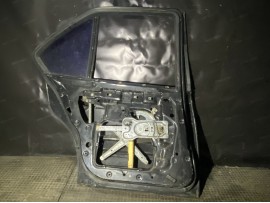 Двері BMW E34 задня ліва седан рестайл