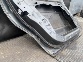 Двері BMW E32 задня ліва коротка база