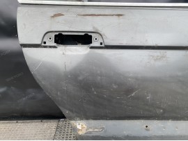 Двері BMW E32 задня права коротка база