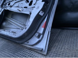 Двері BMW E39 передня права рестайл