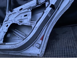 Двері BMW E39 задня права турінг