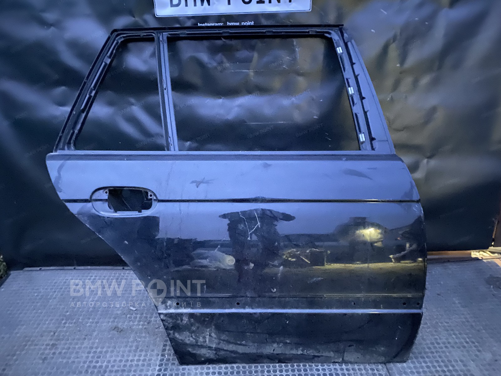 Двері BMW E39 задня права турінг 