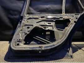 Двері BMW E39 задня права турінг 