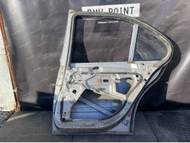 Двері BMW E39 задня права седан дорестайл