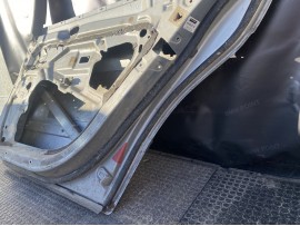 Двері BMW E39 задня права седан дорестайл