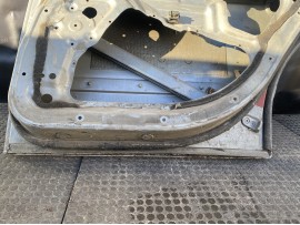 Двері BMW E39 задня права седан дорестайл