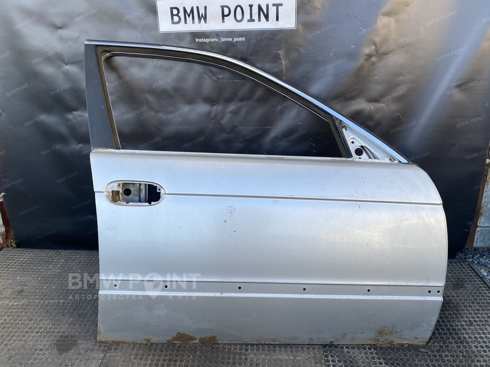 Двері BMW E39 передня права рестайл