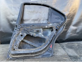 Двері BMW E39 задня права седан дорестайл
