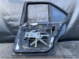 Двері BMW E34 задня права седан дорестайл