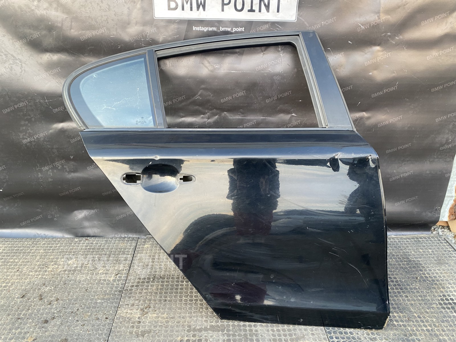 Двері BMW E87 задня права 