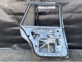 Двері BMW E34 задня ліва турінг