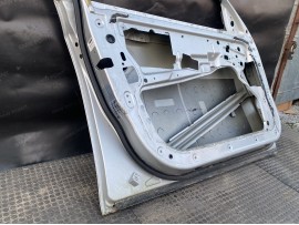 Двері BMW E60/61 передня ліва