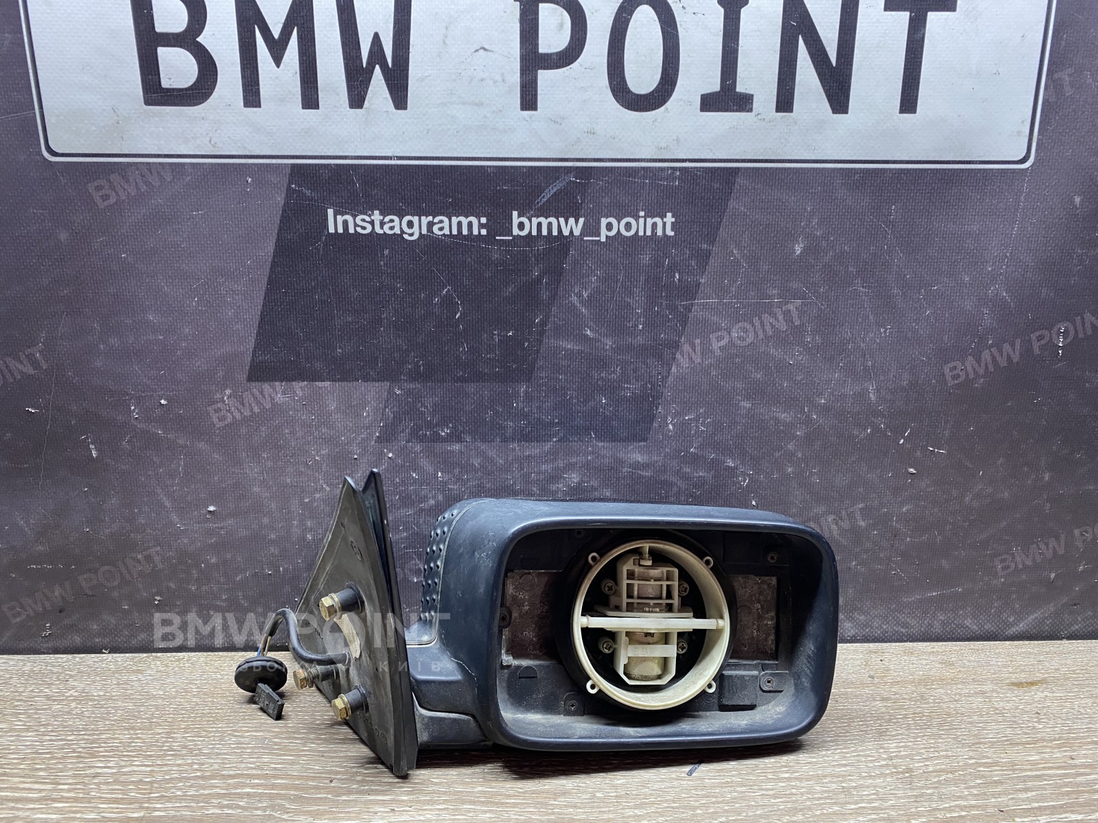 Дзеркало заднього виду бічне BMW E36 праве седан