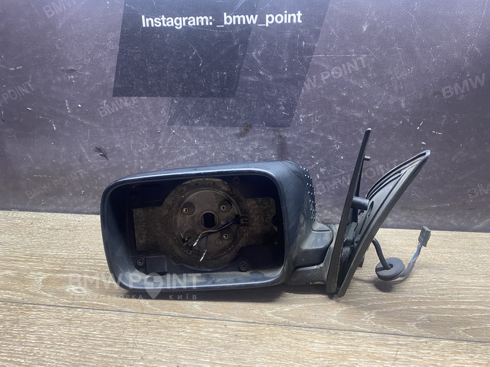 Дзеркало заднього виду бічне BMW E36 ліве седан