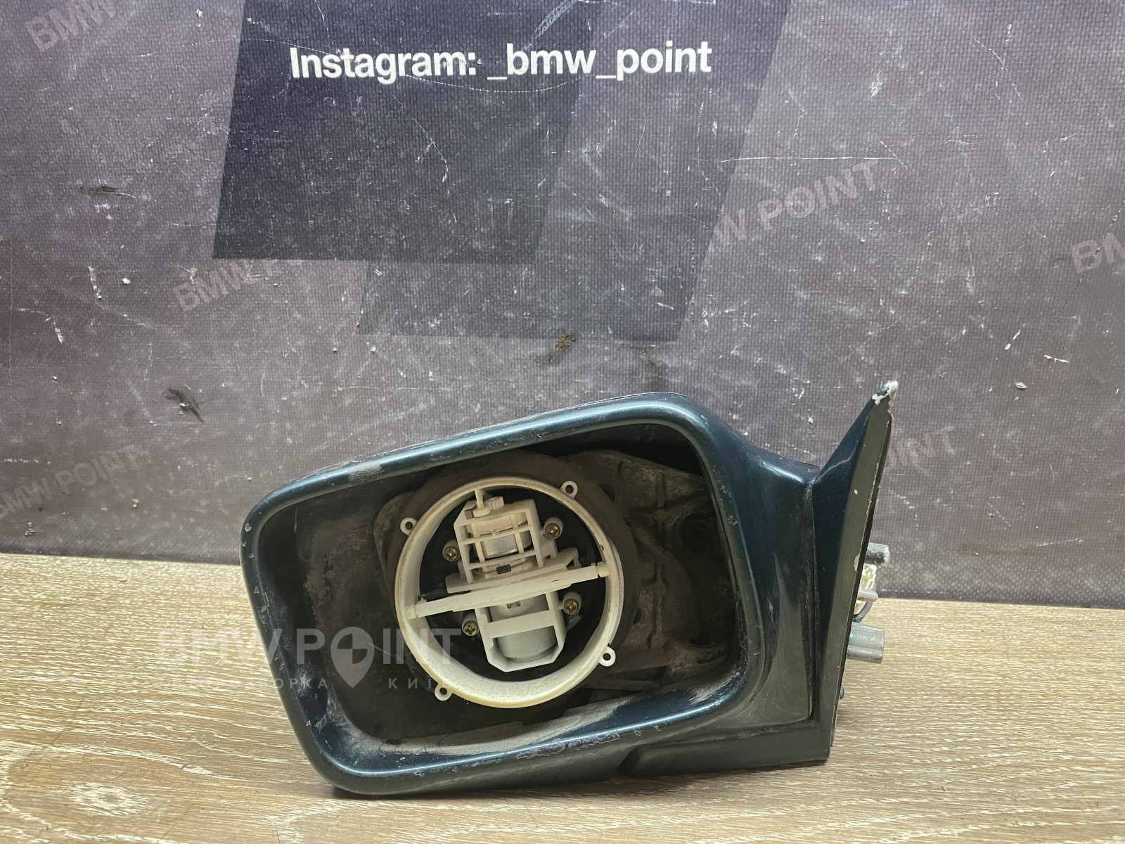 Дзеркало заднього виду бічне BMW E34 ліве  дорестайл
