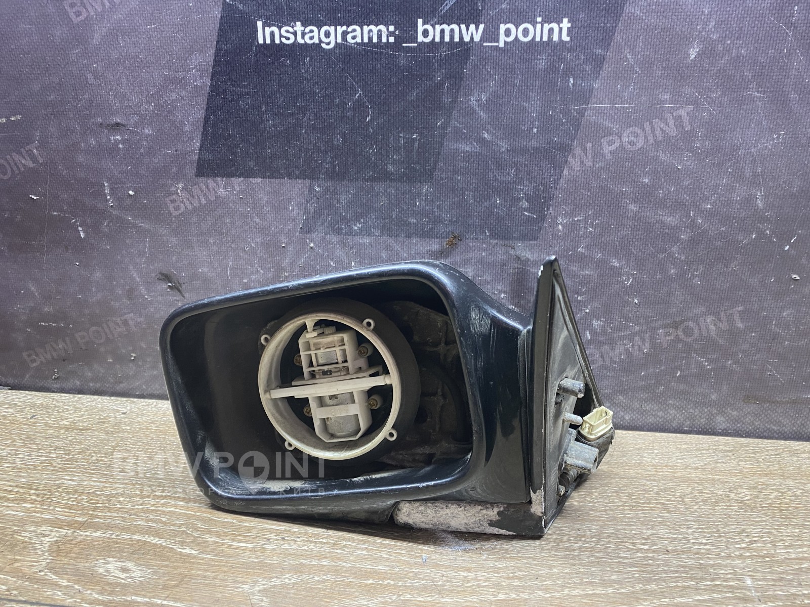 Дзеркало заднього виду бічне BMW E34 ліве  дорестайл