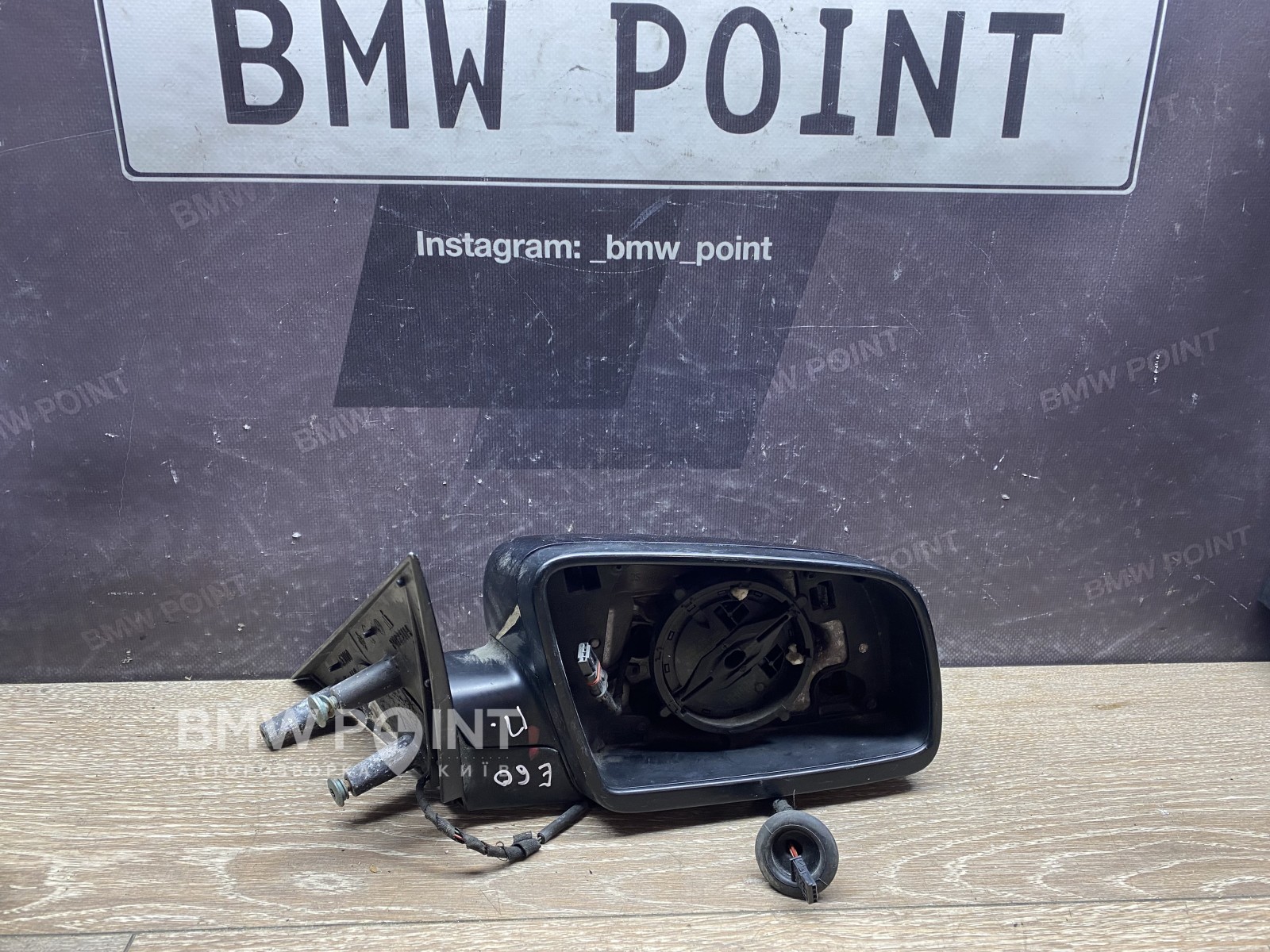 Дзеркало заднього виду бічне BMW E60 праве 3 піна