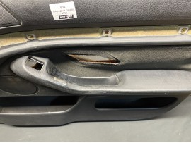 Обшивка дверей BMW E39 Передня права тканина 