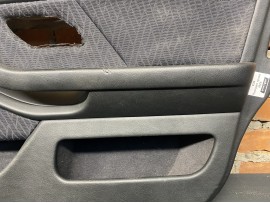 Обшивка дверей BMW E39 Передня права тканина