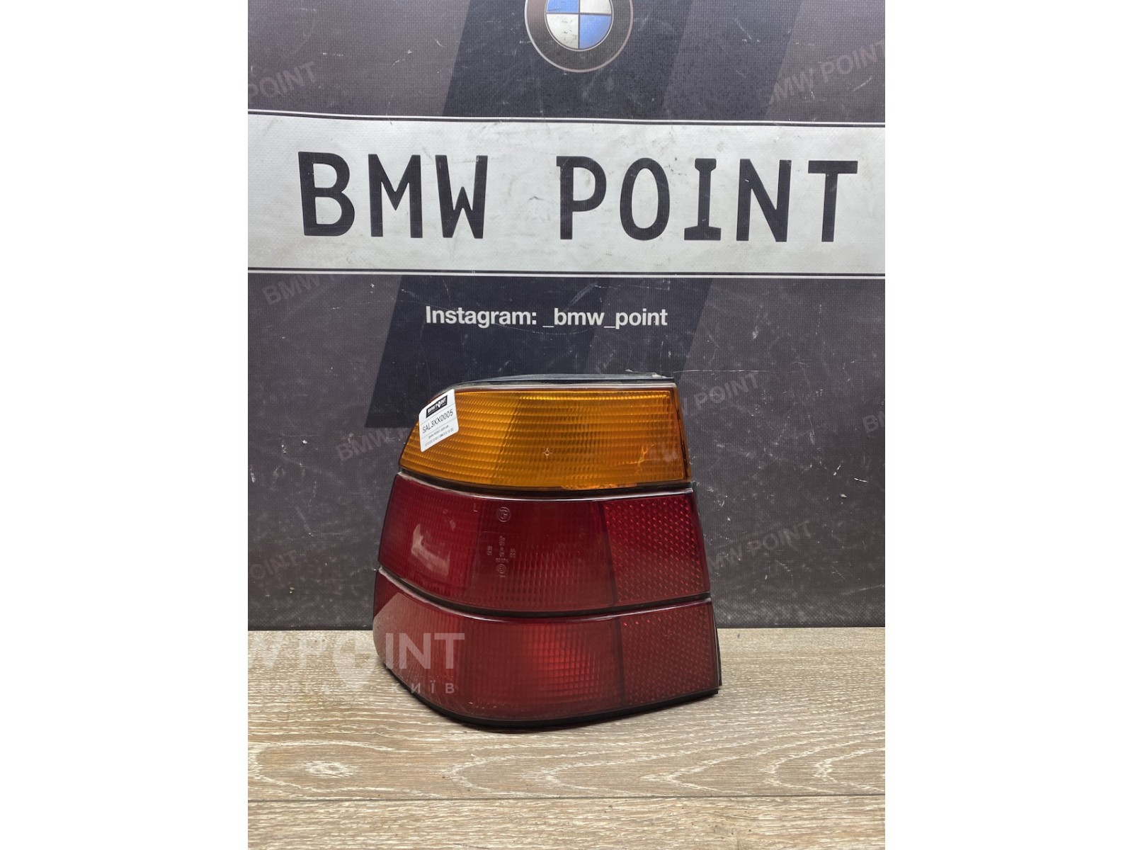 Задній ліхтар BMW E34 на крилі лівий турінг