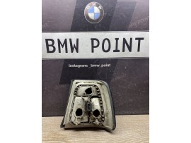 Задній ліхтар BMW E34 на крилі лівий седан