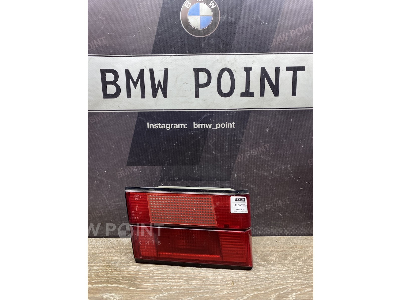 Задній стоп сигнал в кришку багажника BMW E34 лівий 