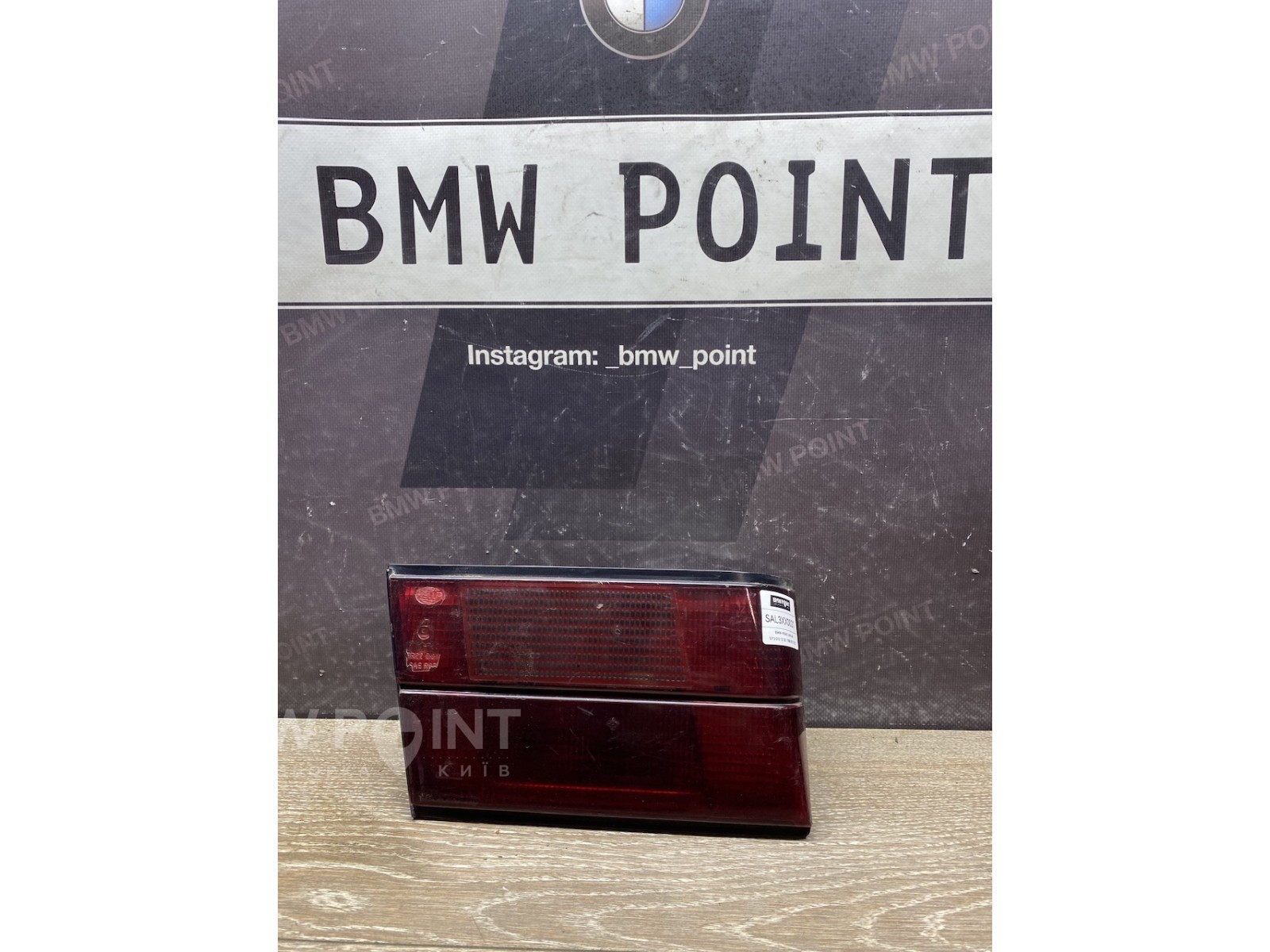 Задній стоп сигнал в кришку багажника BMW E34 лівий