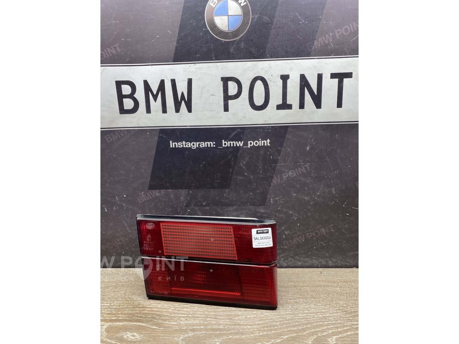 Задній стоп сигнал в кришку багажника BMW E34 лівий