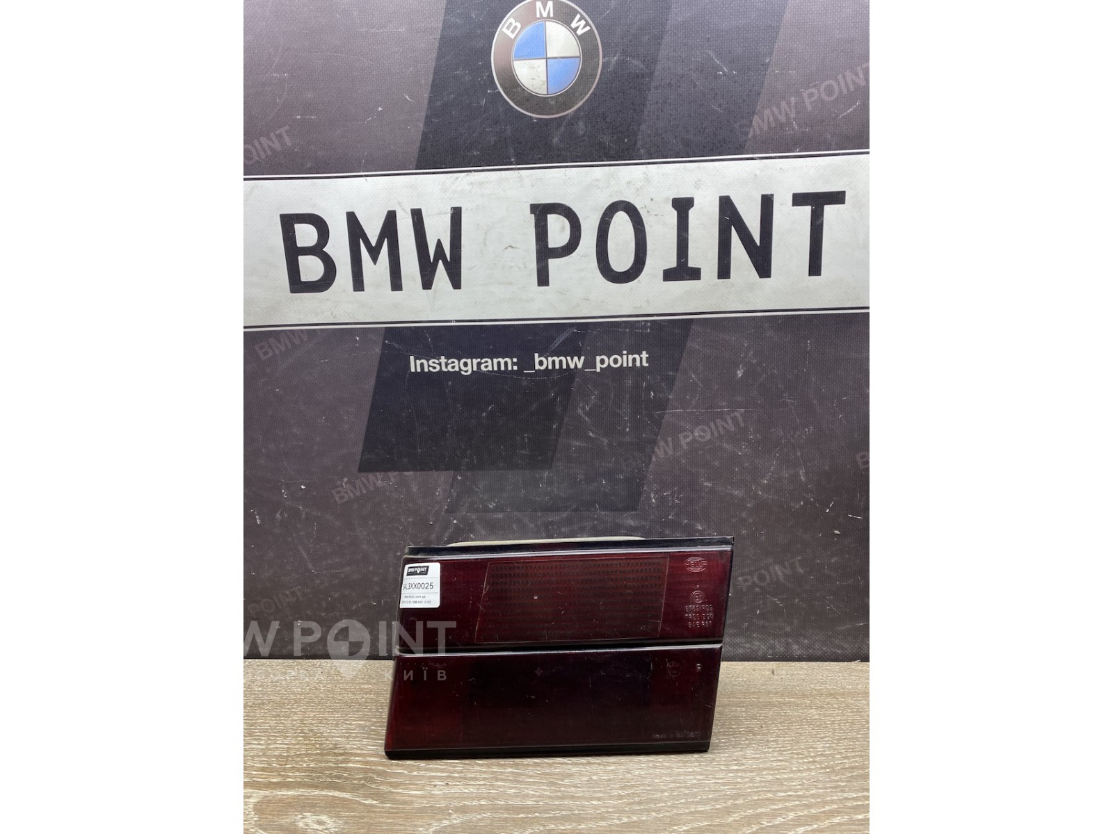 Задній стоп сигнал в кришку багажника BMW E34, правий
